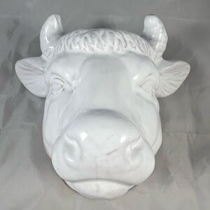 White Cow Bull Head Glazed Ceramic Wall Pocket Hanger Farmhouse Cottage Decor